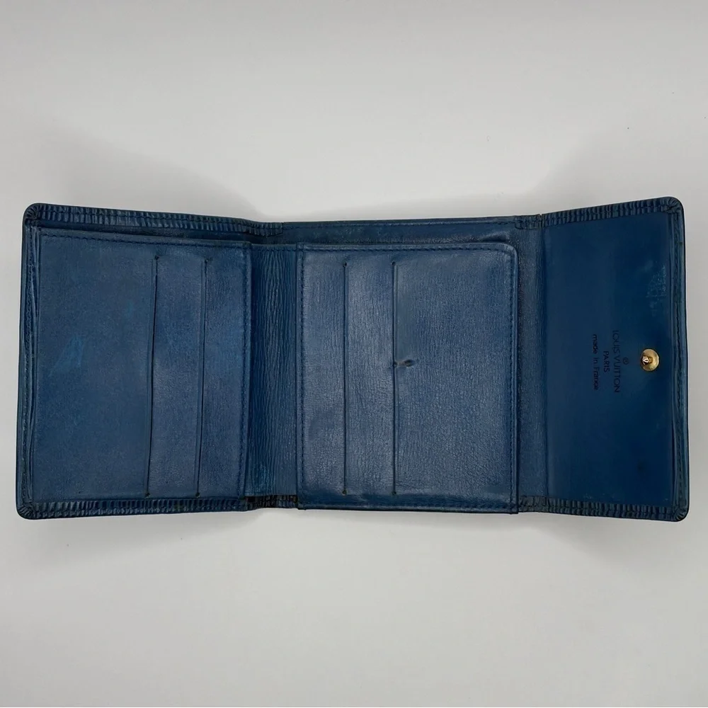 Louis Vuitton Blue Epi Leather Tri-Fold Wallet | Unisex | Pre-Owned |